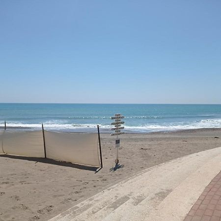 Turisstiko La Roca Chica 2 Appartement Torremolinos Buitenkant foto