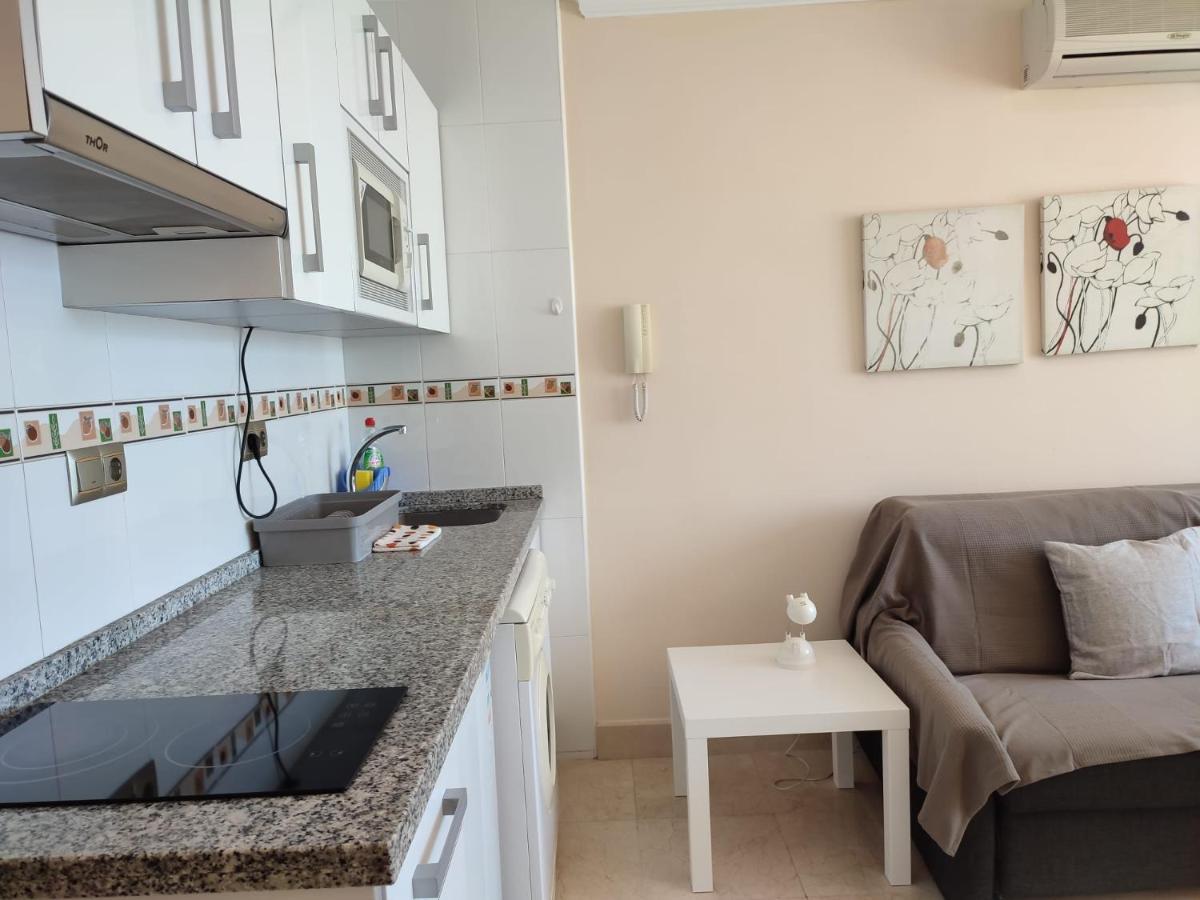 Turisstiko La Roca Chica 2 Appartement Torremolinos Buitenkant foto